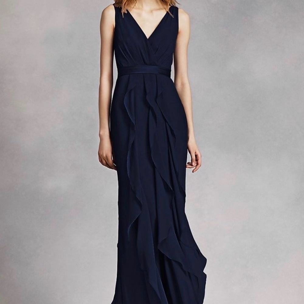 EUC Vera Wang White formal dress | Navy (midnight) | size 10